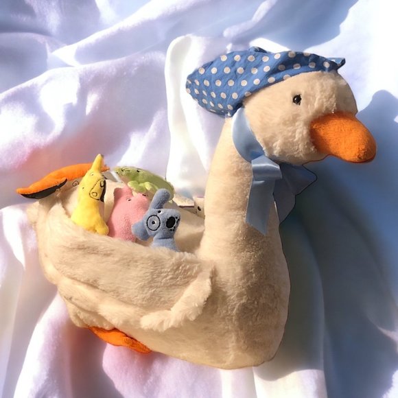 Nursery Verse Goose with 6 Baby Noisemaker Soft Toys North American Bear Co. EUC - Picture 16 of 16